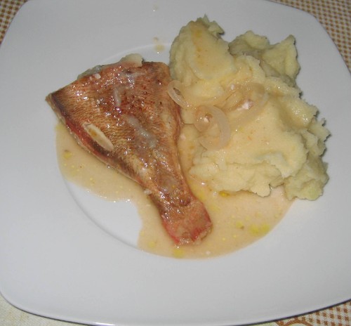 Peixe vermelho no forno